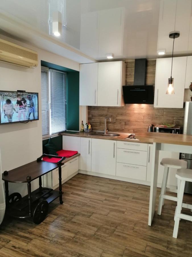 Studio Apartment Center クレメンチューク エクステリア 写真