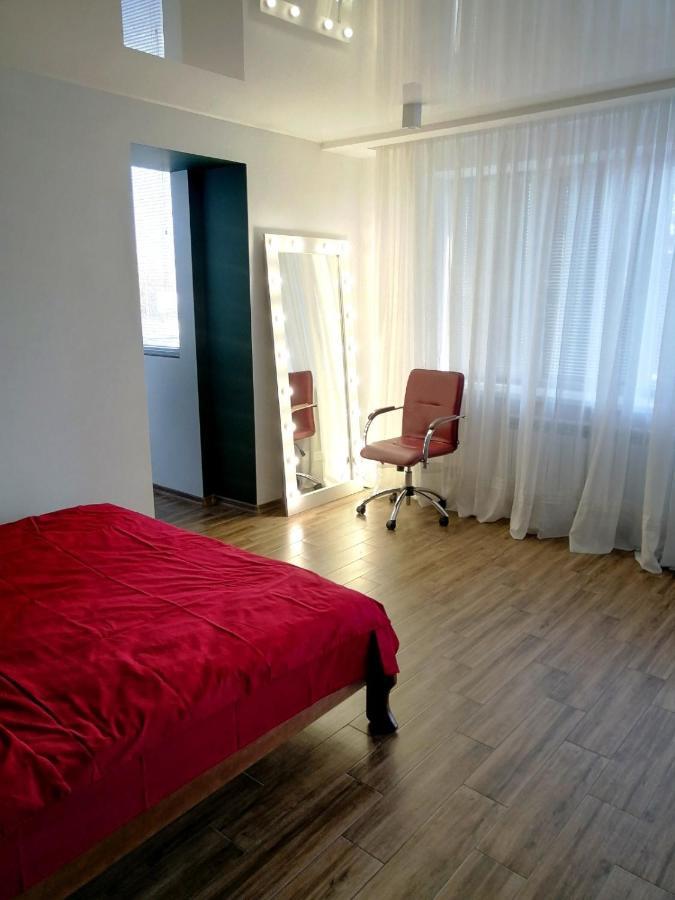 Studio Apartment Center クレメンチューク エクステリア 写真
